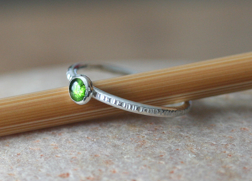 Green Diopside stacking ring made in sustainable sterling silver with tree bark band finish. Handmade in New Jersey, US.