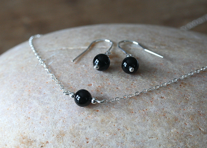 Minimalist black onyx necklace and matching earrings. 