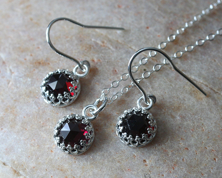 Garnet Rose Cut Pendant Necklace and Earrings in Sustainable Sterling Silver. 