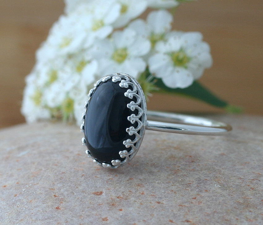 Oval black onyx crown ring in sustainable sterling silver. Handmade in New Jersey, US.